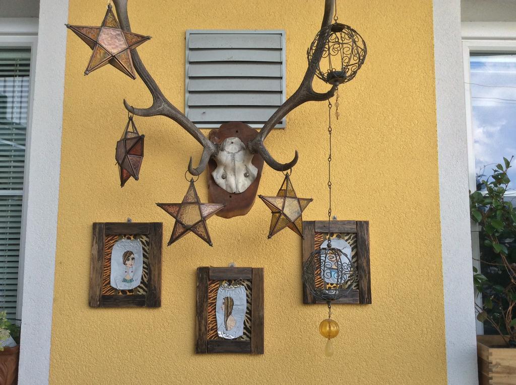 Villa Desiree - Hotel Garni - Adults Only Villach Bagian luar foto